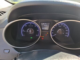 Hyundai ix35 2.0 CRDi, Premium, 135kW, 4x4 - 14