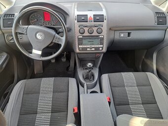 Touran 1.6 mpi 7 miest benzín - 14