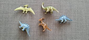 DINOSAURY – rôzne figúrky (menšie, väčšie) - 14