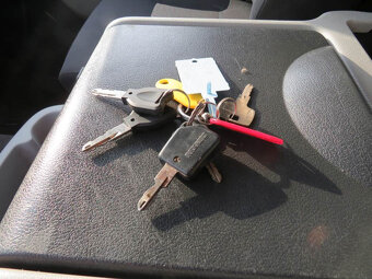 RENAULT MIDLUM 240,PALFINGER HYDR. RUKA,TANK 200L - 14