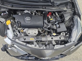 Toyota Yaris - 14
