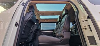 Peugeot Traveller 2.0 HDi Allure L3, 8.Miest, AT/8,r. 2020 - 14