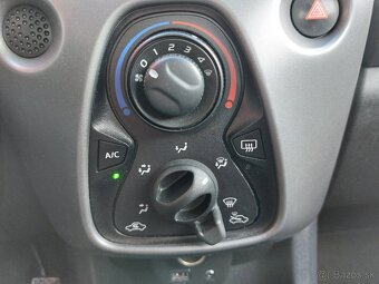 Toyota Aygo 1.0 VVT-i, r.v. 2020, kúp. v SR, benzín - 14