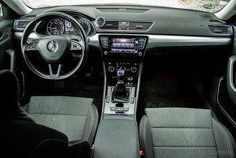 Škoda Superb 2.0 TDI Ambition - 14