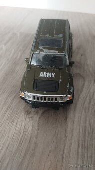 Burago autá - 14