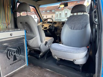 VW Transporter T4 2.5 TDI Obytný automobil - 14