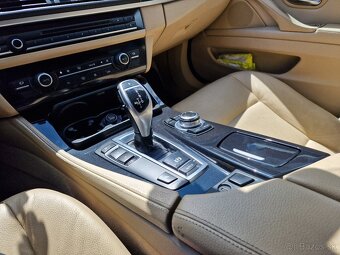 BMW Rad 5 Touring, Automat, 2011 - 14