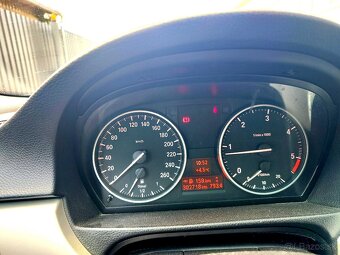 BMW 3 Touring 2011 - 14