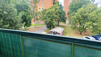 Voľný od 1.11.2025.... Vyhľadávaný 1 izbový byt s balkónom b - 14