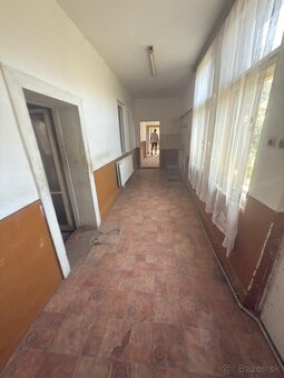 Na predaj – rodinný dom s veľkým pozemkom v Tešedíkove - 14