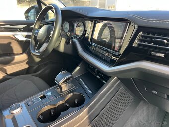 Volkswagen Touareg 3.0 V6 TDI SCR  4Motion Tiptronic - 14