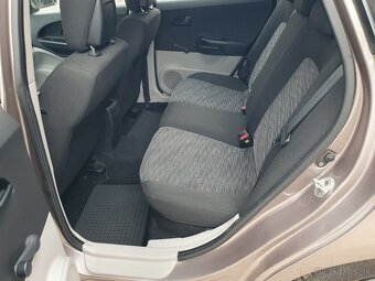 Kia Ceed 1.4 CVVT benzin 77kw - 14