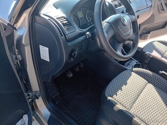 ŠKODA FABIA 2 1.2 TSI 63 KW - 14