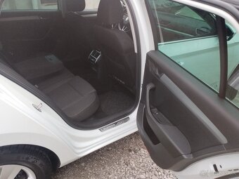 Škoda Superb Combi 2.0TDi 110kw - 14