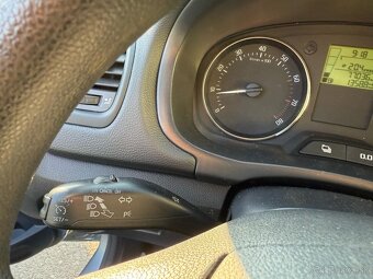 ► ŠKODA ROOMSTER 1,2 TSI - 77 KW, PARK. SENZORY, TOP KM ◄ - 14