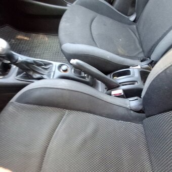 Predám Peugeot 206 - 14