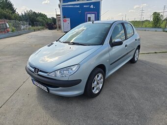 Predám Peugeot 206 1.4 benzín 118000km - 14