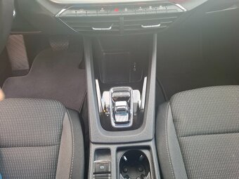 Škoda Octavia Combi 2,0TDI,DSG,110KW,2023,ACC/LED/NAVI.... - 14