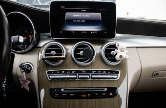 Mercedes Benz C 200 d, 100kW (2017) - 14