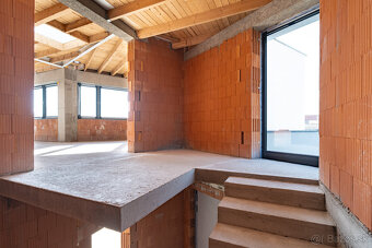 Vila s nadčasovou architektúrou- Prešov, bývanie, podnikanie - 14