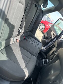 Audi A4 Avant 2.0 TDI - 14