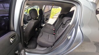 Peugeot 308 1.4 naj.147 000  - 14