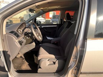 Volkswagen Touran, 1.6TDi 77kWWEBASTOVÝHŘEV SED - 14