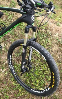 Horsky bicykel carbon damsky pansky pneu 29 ram M - 14