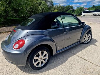 Volkswagen New Beetle 1.9TDI rok 2009 - 14
