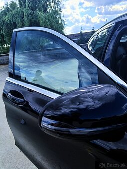 LUXUSNÝ 2020 MERCEDES COMBI C200D METALLIC BLACK FACELIFT - 14