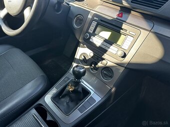 Volkswagen Passat 1.6 Benzín - 14