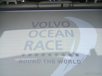 PREDÁM VOLVO XC 60 2,4 L D 5 OCEAN RACE - 14