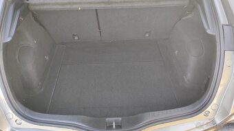 Predám Hondu Civic 1.8 Vtec SPORT - 14