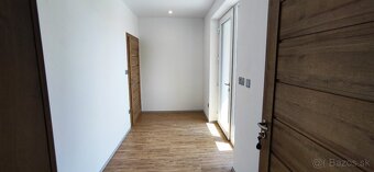 Moderná novostavba s garážou v obci Teriakovce - 14