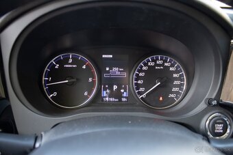 MITSUBISHI OUTLANDER 2.2 DI-D Intense+ A/T - 14