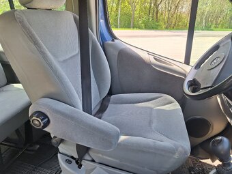 OPEL VIVARO 1,9 DIESEL 8 MIESTNY BUS - 14
