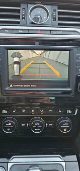 VW Passat 2.0 TDI 110 Highline DSG - 14