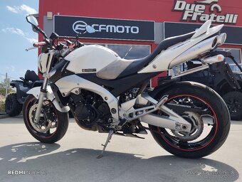 SUZUKI GSR 600 - 14