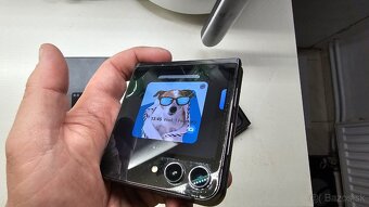 Samsung Galaxy Z Flip 5 tmavý 256GB - aj vymením - 14