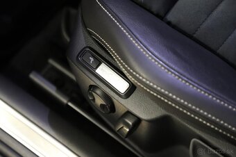 Volkswagen Passat B8 Variant 2.0 TDI 110kW DSG automat - 14