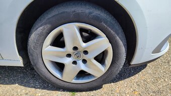 Renault Grand Scénic 1.6 dCi S&S Bose - 14