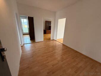 Priestranný 4-izb. byt v TOP lokalite Kys.N.Mesta - 14