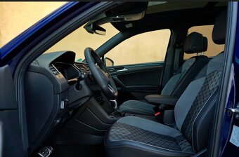 VW Tiguan Allspace 2.0 TDI EVO 4Motion R-Line - 14