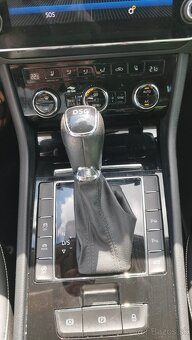 ŠKODA SUPERB 2.0TDI 140KW LAURIN&KLEMENT MODEL 2020 - 14
