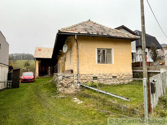 Rodinný dom / chalupa s veľkou záhradou v tichej obci Horn - 14