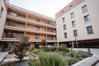 Na prenájom 2 izbový byt v centre Košíc - 14