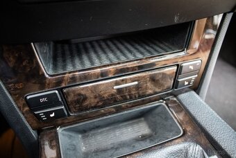 BMW Rad 5 520 d 130kw 177k E60 - 14