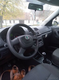 Škoda Roomster 1.2tsi 63kw rok 5/2011 Style - 14