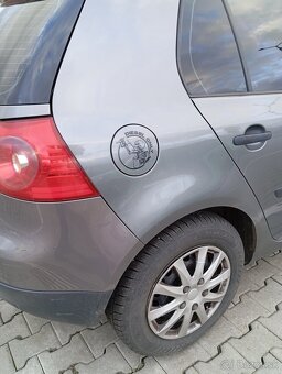 predam volkswagen golf 1.9 tdi, 66KW - 14