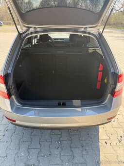 ŠKODA Octavia III Combi Ambition 1,6 TDi 85 kW A/T -rv.2019 - 14
